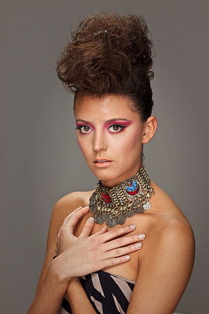 Amber High Collar 1