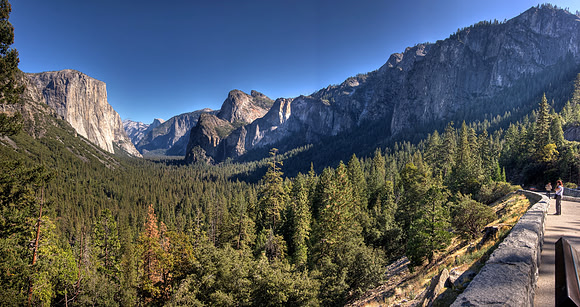 Yosemite-Tunnel-View
