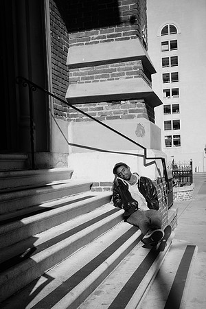 SF-Mission-HomelessSleepStairs
